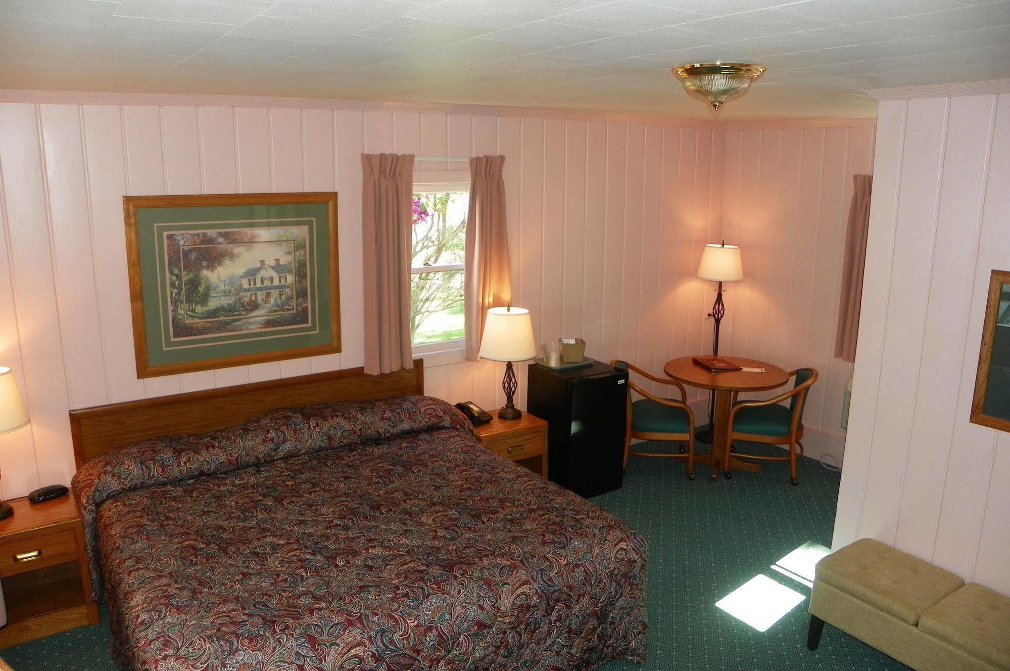 Rainbow Motel Mackinaw City Exterior foto