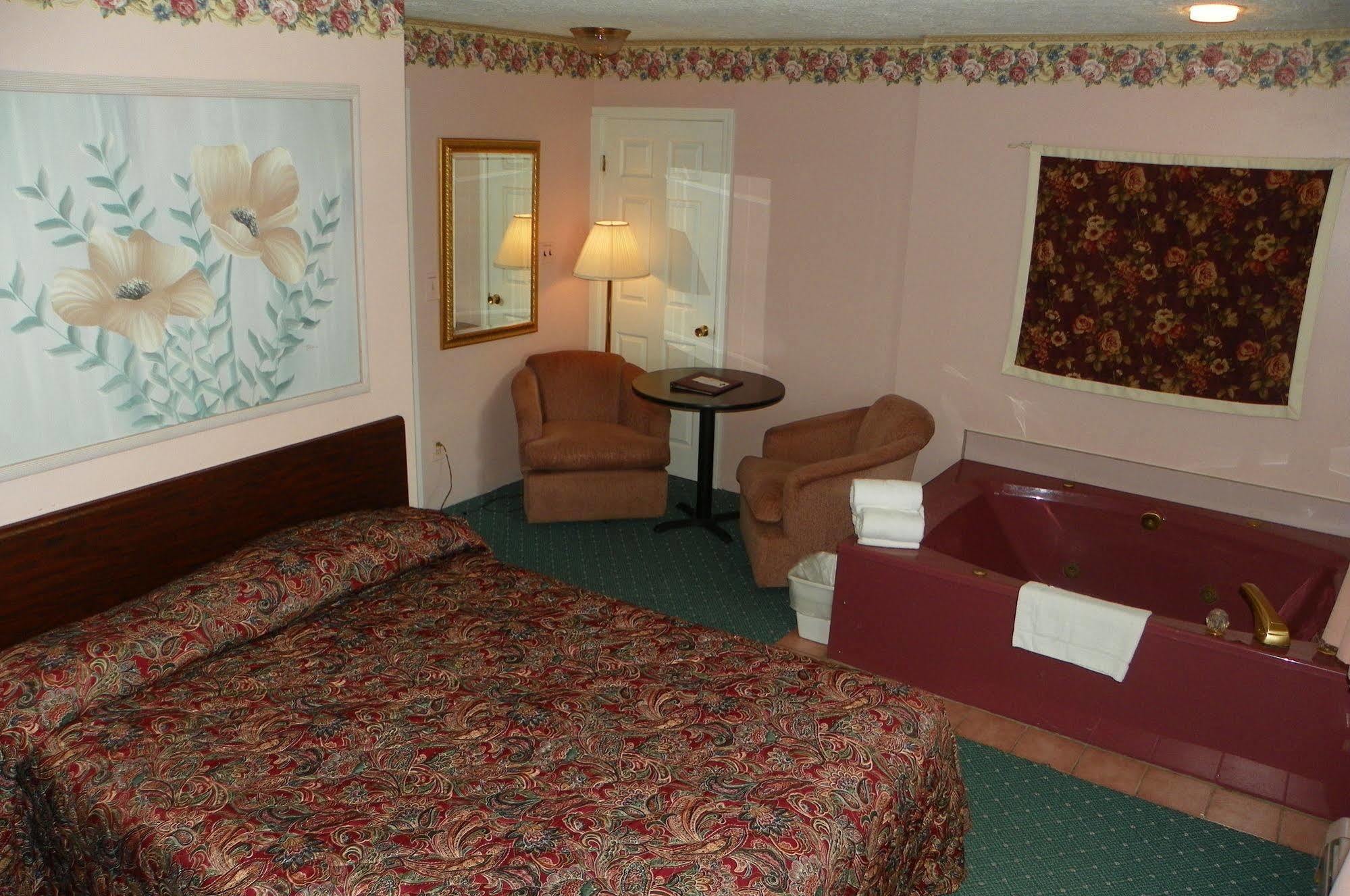 Rainbow Motel Mackinaw City Exterior foto
